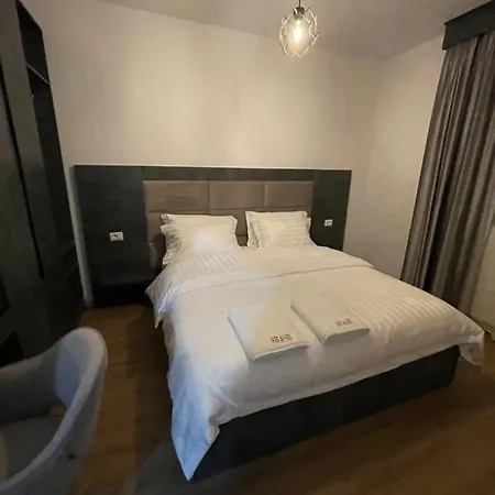 Hotel Sh & Sh 5*